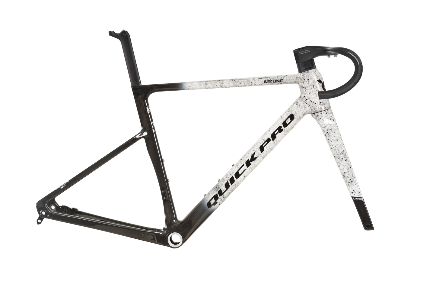 Colorway: Black White