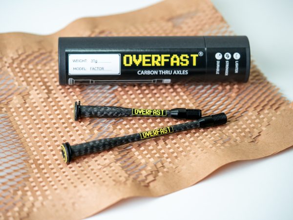 OVERFAST thru-axle head detail