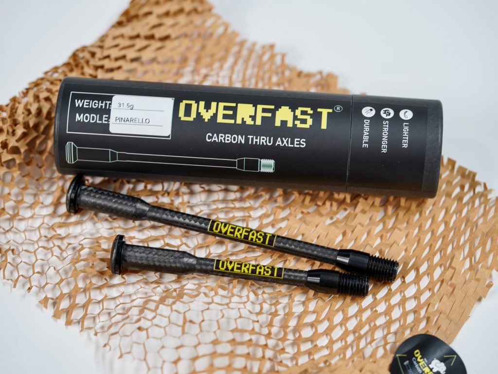 OVERFAST carbon thru-axle detail