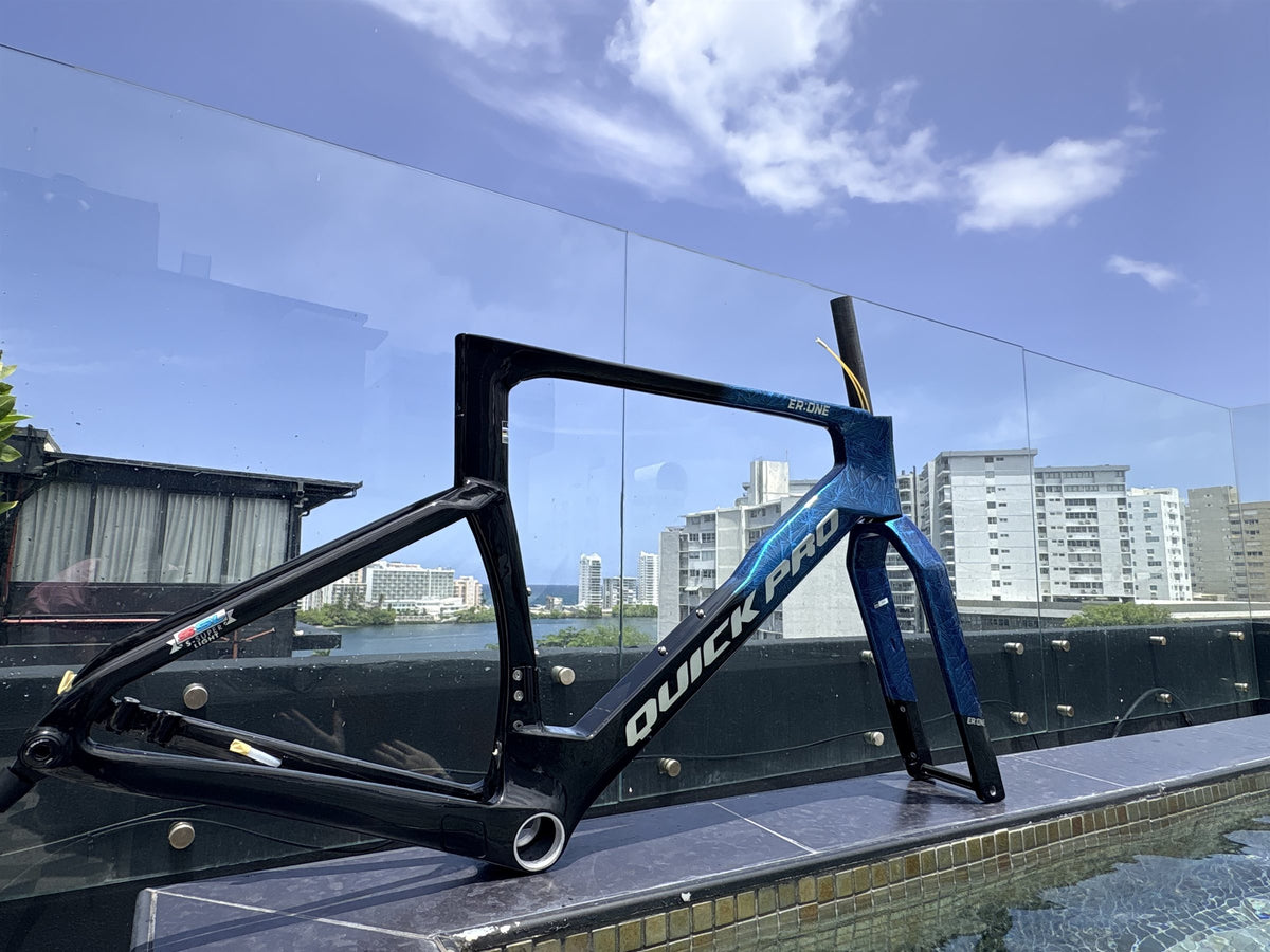 Colorway: Cracked Ice Blue — frameset and fork, drive side, size M