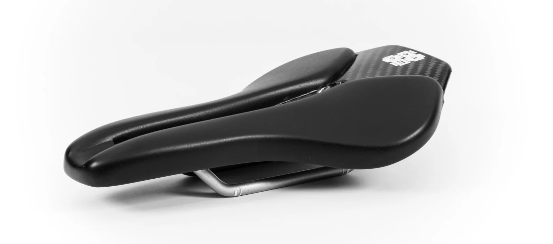 Wove Mags METAL Saddle