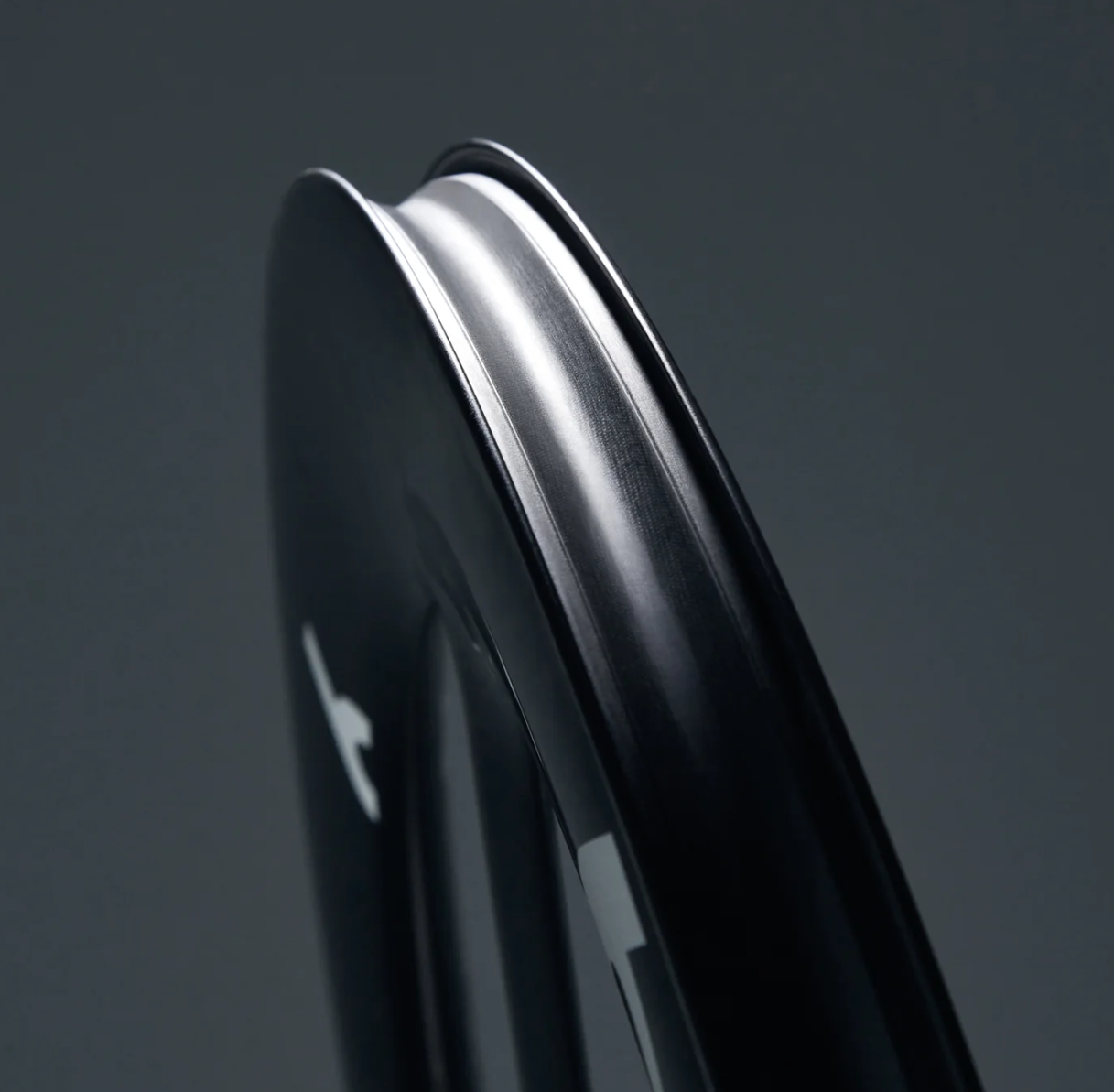No.6 Pulsar A3RO Trispoke Wheel